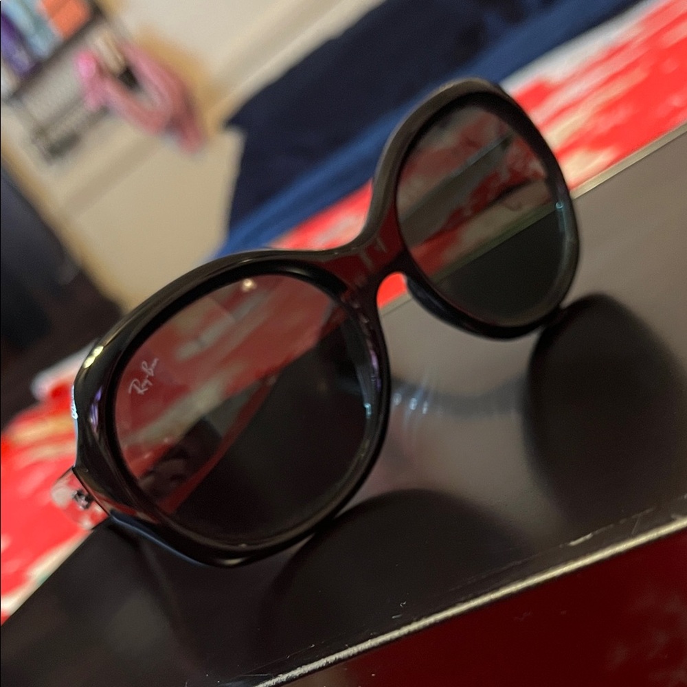 Ray-Ban Glossy Black Women's Sunglasses
